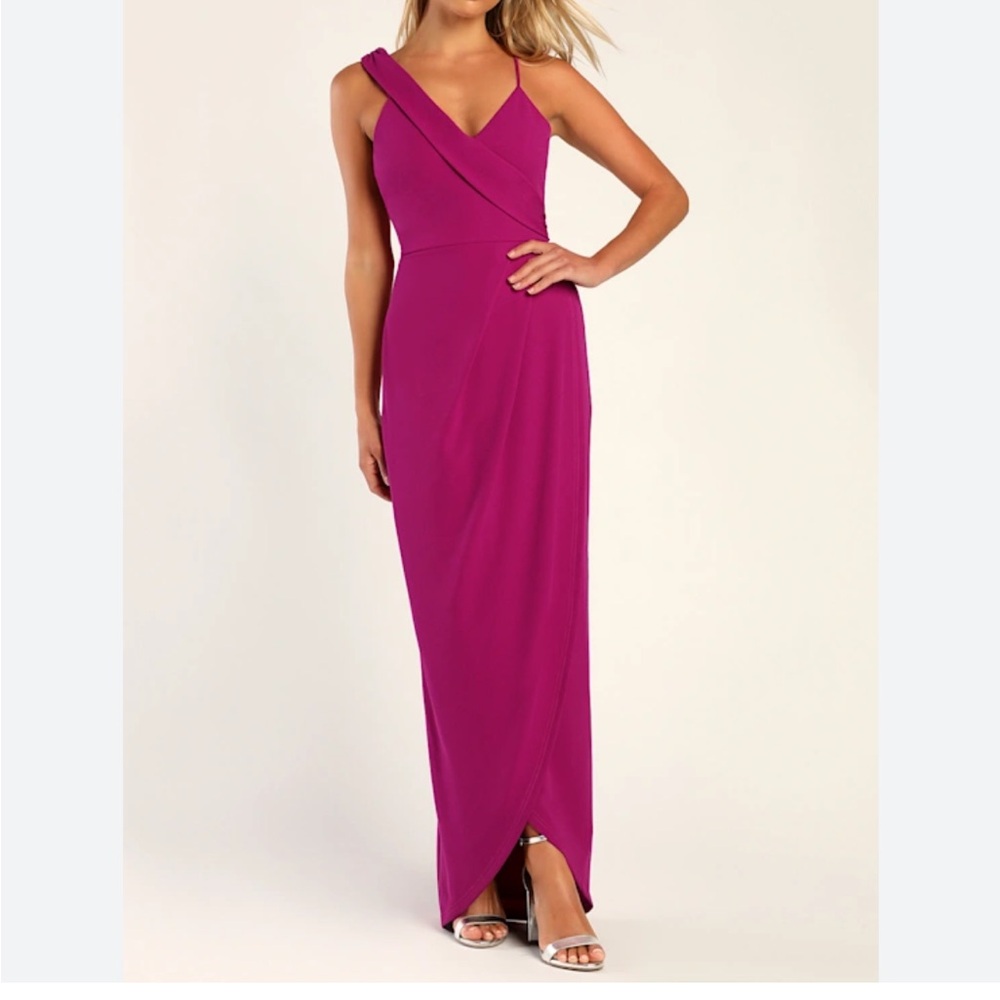 NWT lulus Maxi Dress
